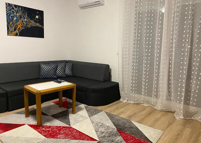 דירה Harley בלטונללה